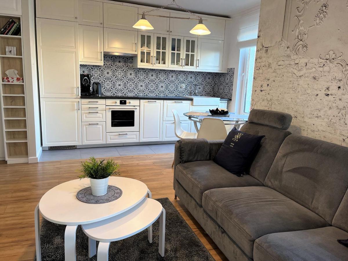 Apartament Polanki Z Basenem Blisko Plazy Leilighet Kołobrzeg Eksteriør bilde